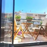 Apartment Thearetsouplace, Elegance Apartment, 200m From The Sea With Parking, 1g Wifi, Cosmote Tv *