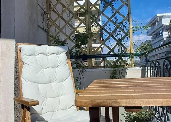 Apartmán Thearetsouplace, Elegance Apartment, 200m From The Sea With Parking, 1g Wifi, Cosmote Tv Soluň