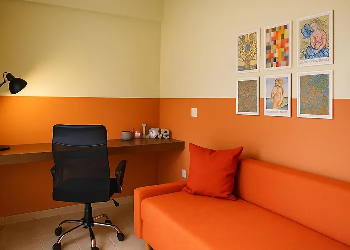 Thearetsouplace, Elegance Apartment, 200m From The Sea With Parking, 1g Wifi, Cosmote Tv *