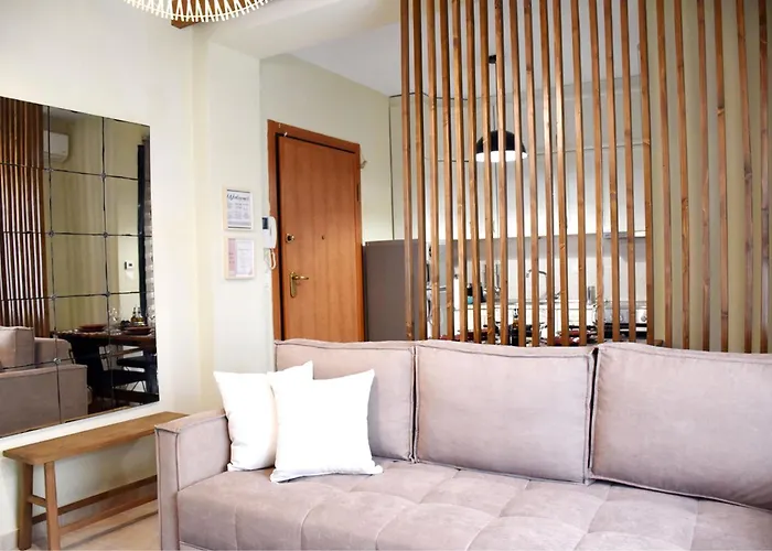 Thearetsouplace, Elegance Apartment, 200m From The Sea With Parking, 1g Wifi, Cosmote Tv Apartmán